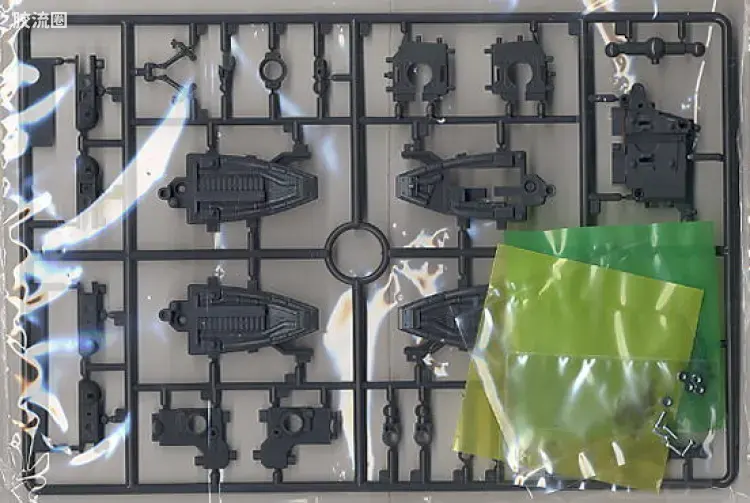 MG 机动警察 AV-98 英格拉姆1号机 反应装甲模式 - 图片